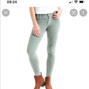 Lucky Brand Ava - Sage Velvet - 6/28